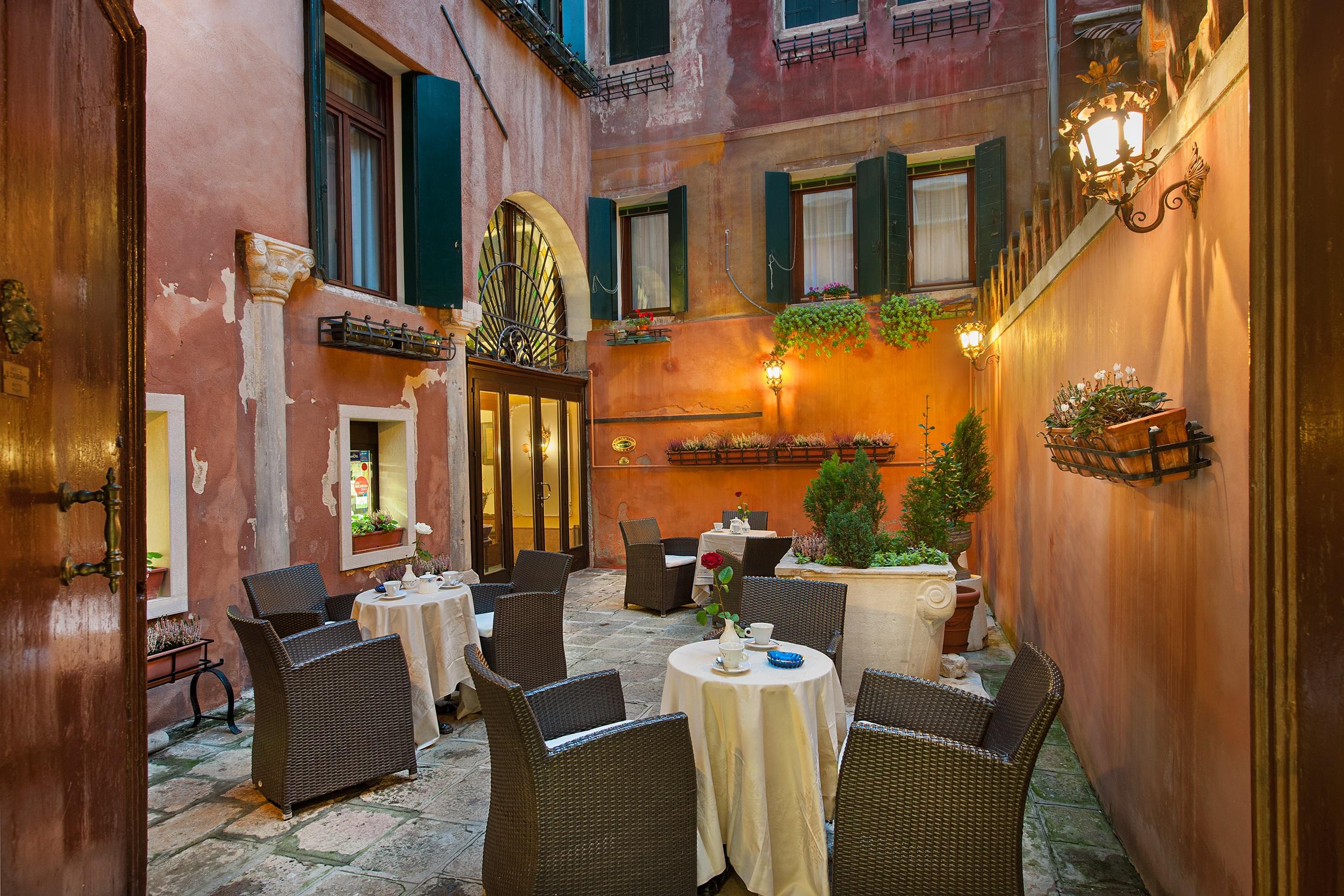 Hotel San Cassiano Ca'Favretto Venice Exterior photo